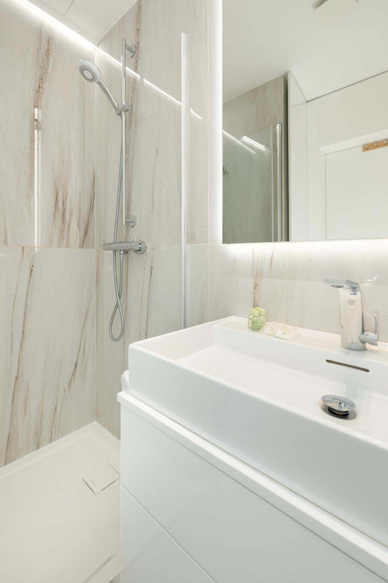 Shelter Luxury Apartament Рогово Екстериор снимка